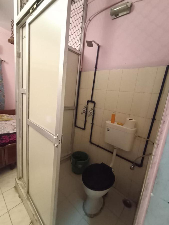 Brown Bread Bakery Guest House Varanasi Ngoại thất bức ảnh